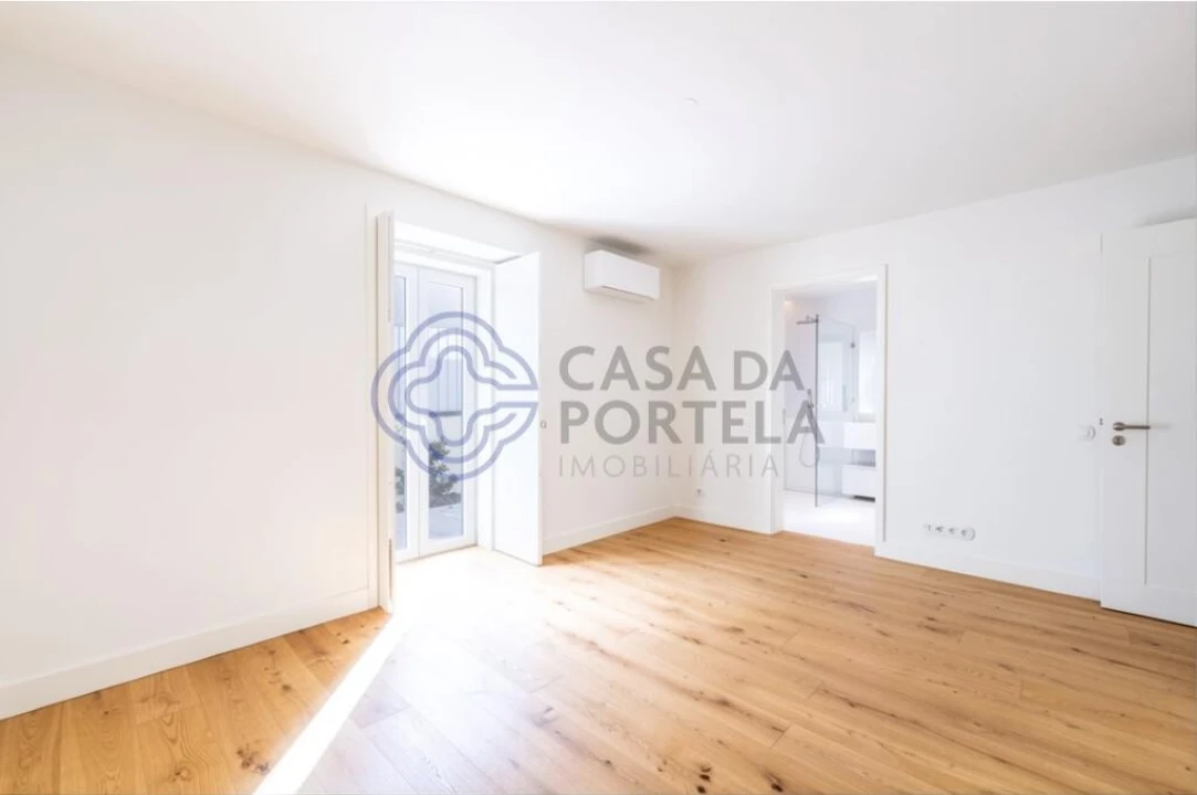 Moradia T4 para Venda em Oeiras e São Julião da Barra, Paço de Arcos e Caxias Foto 22