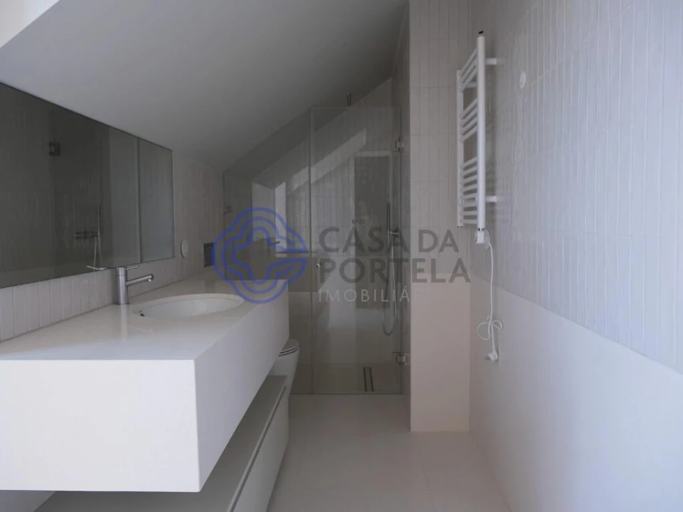 Moradia T4 para Venda em Oeiras e São Julião da Barra, Paço de Arcos e Caxias Foto 18