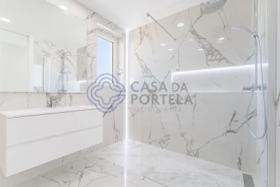 Apartamento T4 para Venda em Lagos (São Sebastião e Santa Maria)