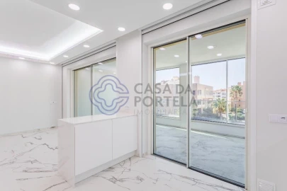 Apartamento T4 para Venda em Lagos (São Sebastião e Santa Maria)