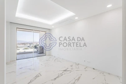 Apartamento T4 para Venda em Lagos (São Sebastião e Santa Maria)