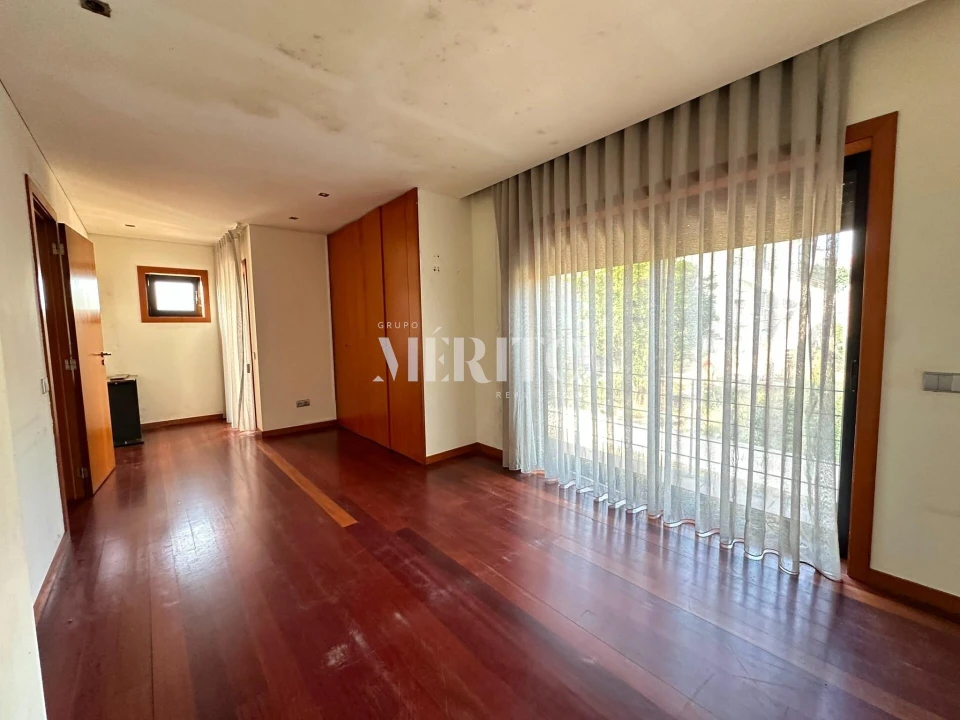 Moradia T3 para Venda em Riba de Ave Foto 9