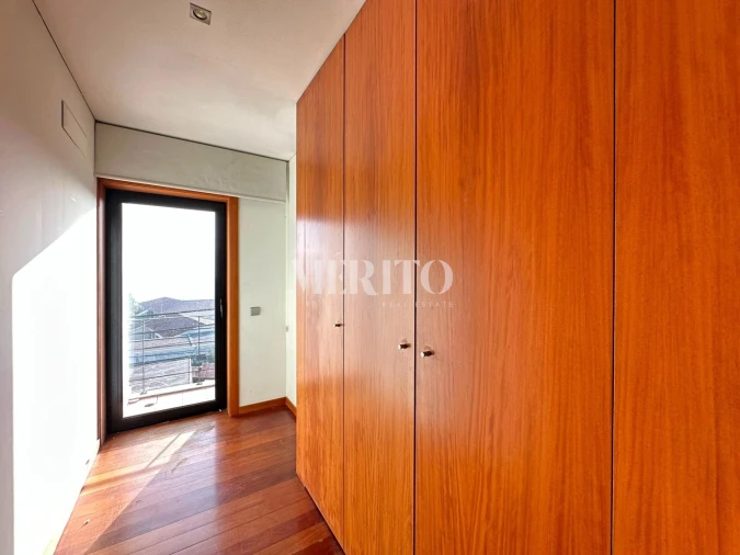 Moradia T3 para Venda em Riba de Ave Foto 12