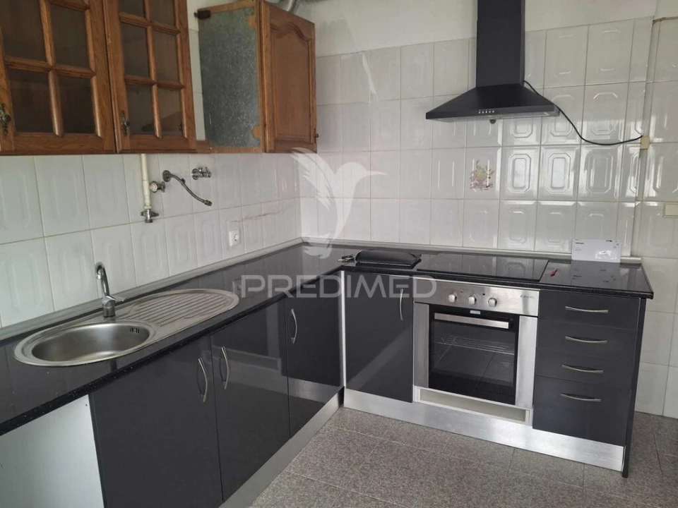 Apartamento T3 para Venda em Abrantes (São Vicente e São João) e Alferrarede Foto 1