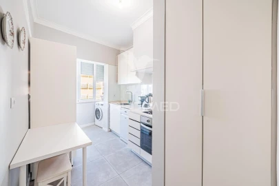 Apartamento T2 para Venda em Queluz e Belas