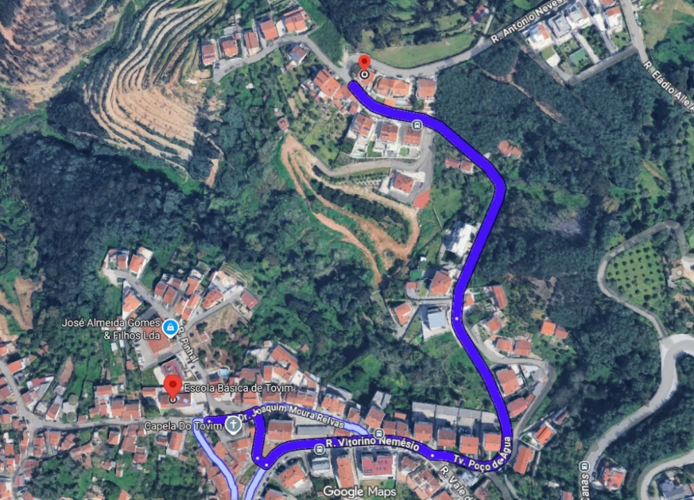 Moradia T4 para Venda em Santo Antonio dos Olivais Foto 29