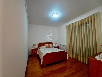 Apartamento T3 para Venda em Ponte da Barca, V.N. Muía, Paço Vedro Magalhães