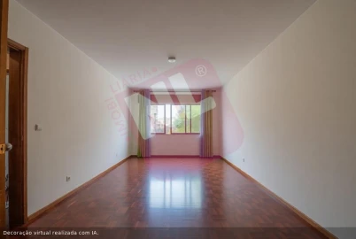 Apartamento T1 para Arrendamento em Lumiar