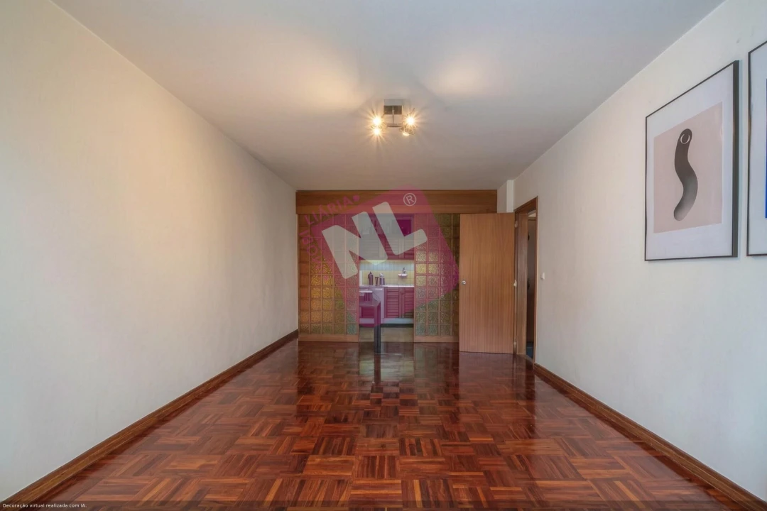 Apartamento T1 para Arrendamento em Lumiar Foto 11