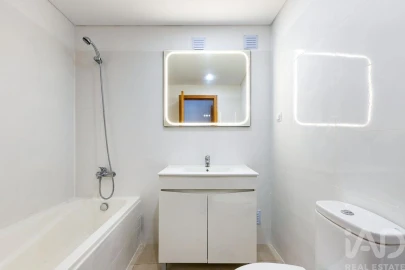 Apartamento T2 para Venda em Campo de Ourique