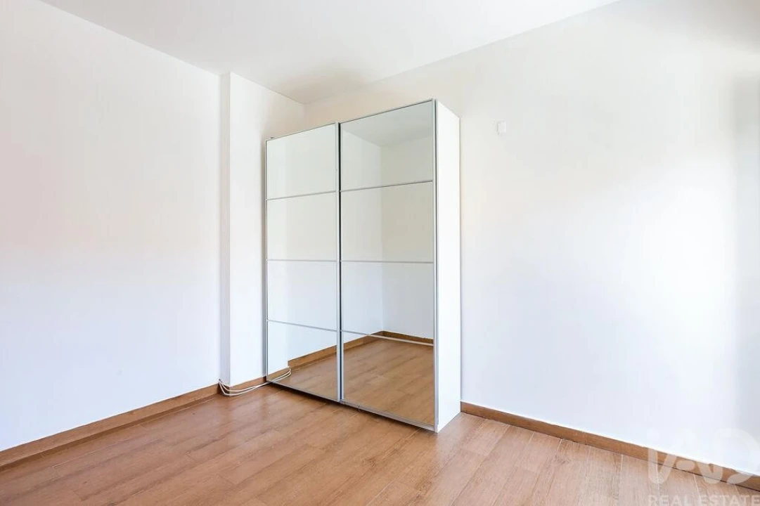 Apartamento T2 para Venda em Campo de Ourique Foto 11