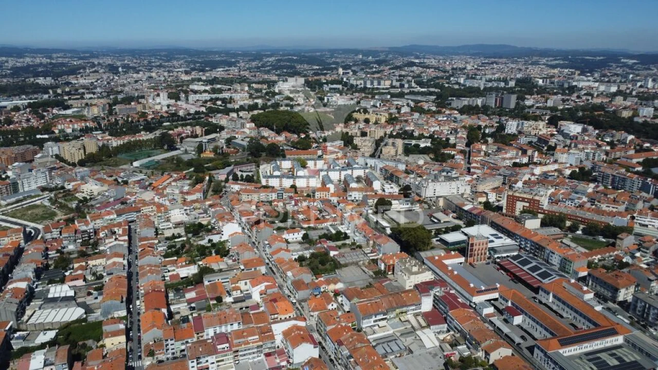 Apartamento T3 para Venda em Cedofeita, Santo Ildefonso, Sé, Miragaia, São Nicolau e Vitória Foto 20
