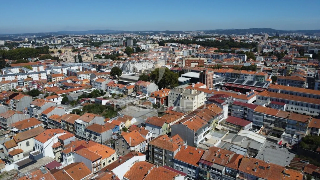 Apartamento T3 para Venda em Cedofeita, Santo Ildefonso, Sé, Miragaia, São Nicolau e Vitória Foto 15