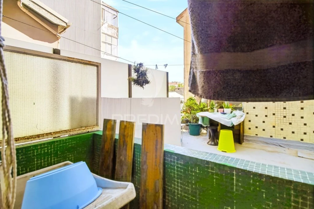 Apartamento T3 para Venda em Cedofeita, Santo Ildefonso, Sé, Miragaia, São Nicolau e Vitória Foto 8