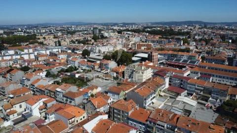 Apartamento T3 para Venda em Cedofeita, Santo Ildefonso, Sé, Miragaia, São Nicolau e Vitória