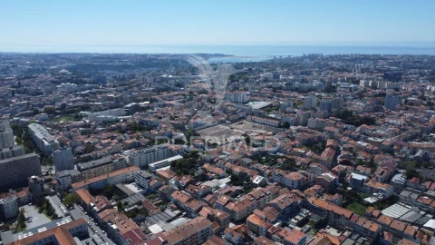 Apartamento T3 para Venda em Cedofeita, Santo Ildefonso, Sé, Miragaia, São Nicolau e Vitória