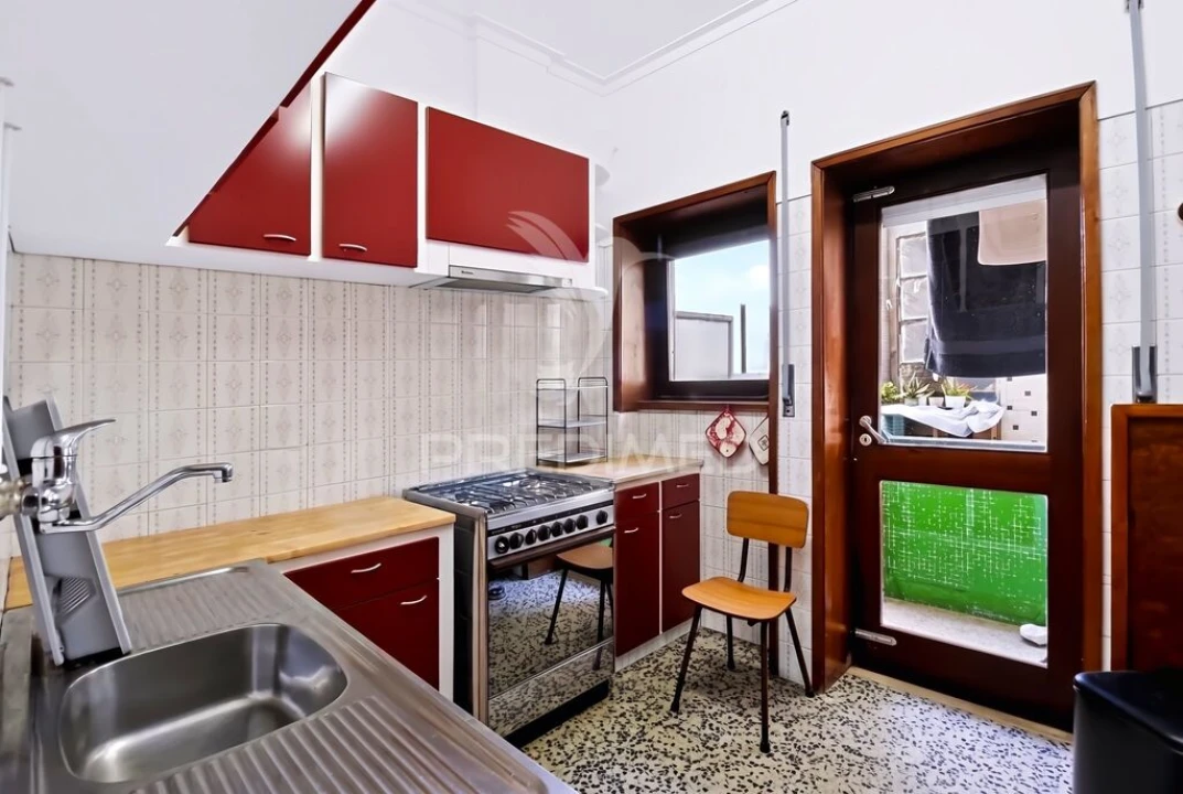 Apartamento T3 para Venda em Cedofeita, Santo Ildefonso, Sé, Miragaia, São Nicolau e Vitória Foto 7