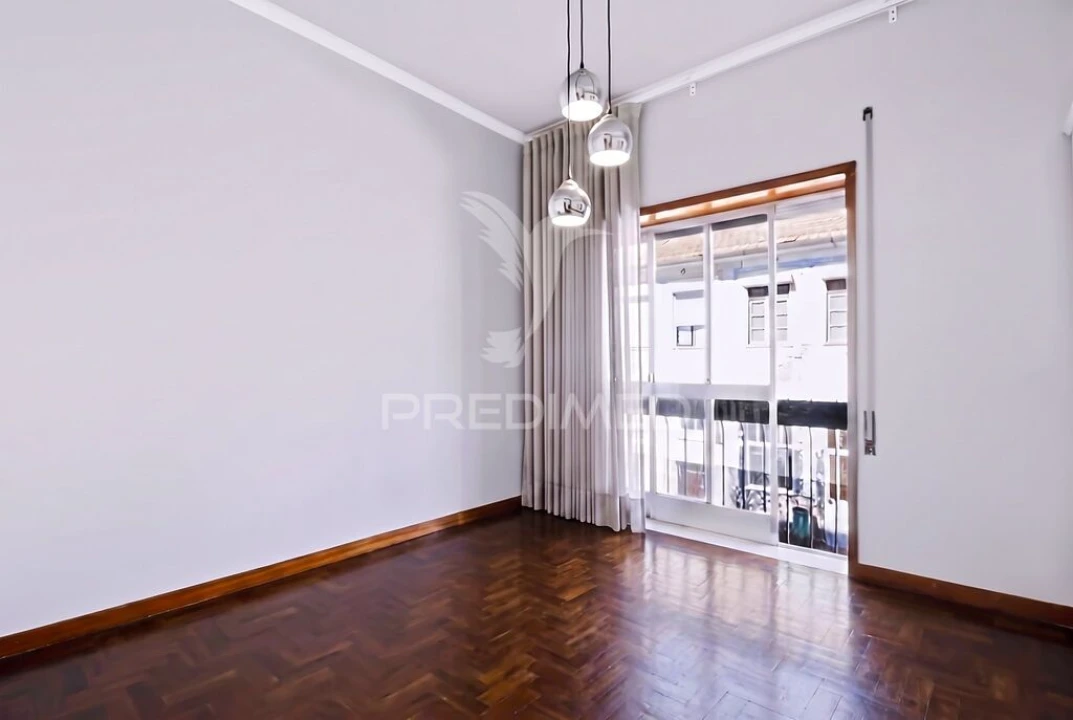 Apartamento T3 para Venda em Cedofeita, Santo Ildefonso, Sé, Miragaia, São Nicolau e Vitória Foto 9
