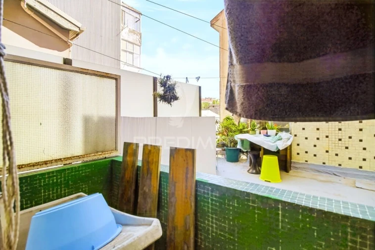 Apartamento T3 para Venda em Cedofeita, Santo Ildefonso, Sé, Miragaia, São Nicolau e Vitória Foto 8