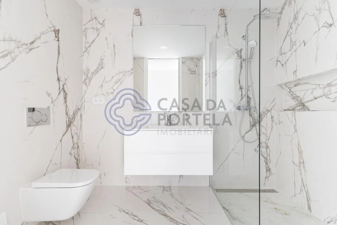 Apartamento T2 para Venda em Lagos (São Sebastião e Santa Maria) Foto 19