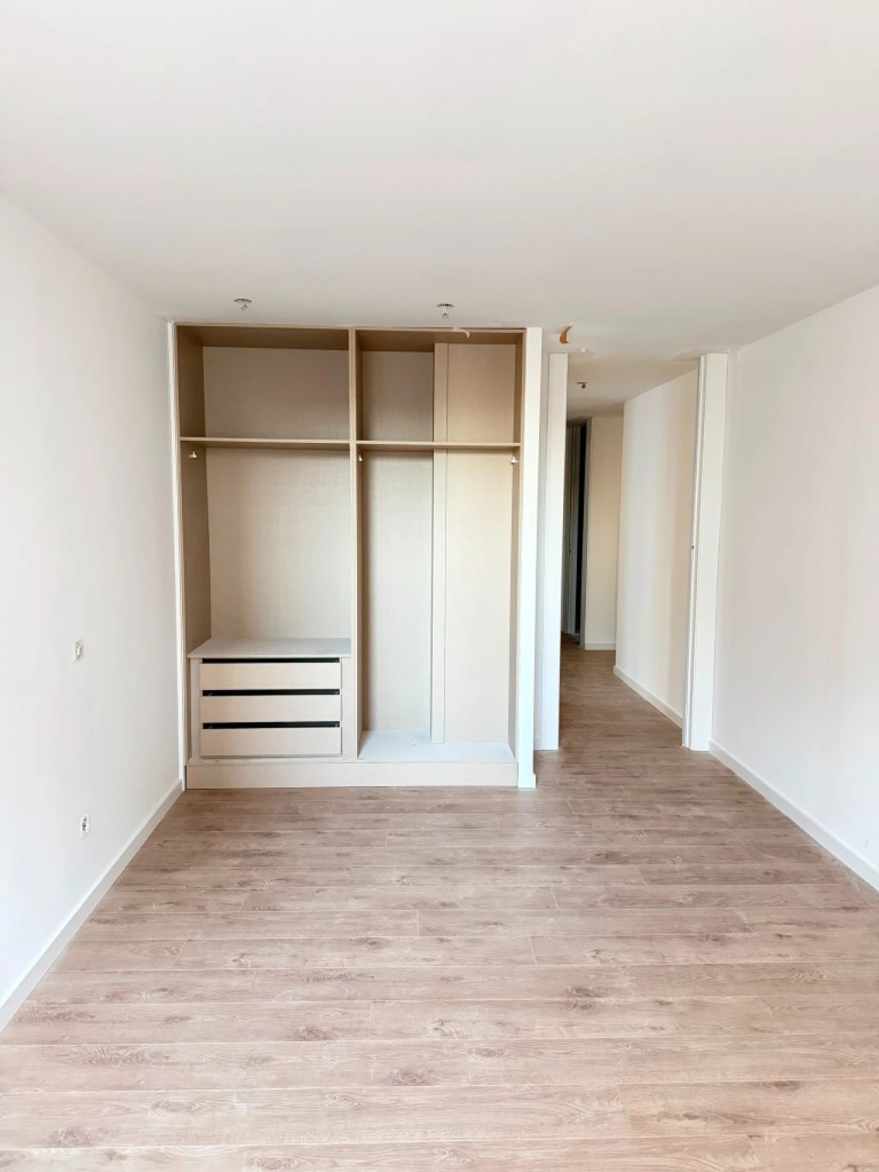 Apartamento T4 para Venda em Rebordões Foto 16