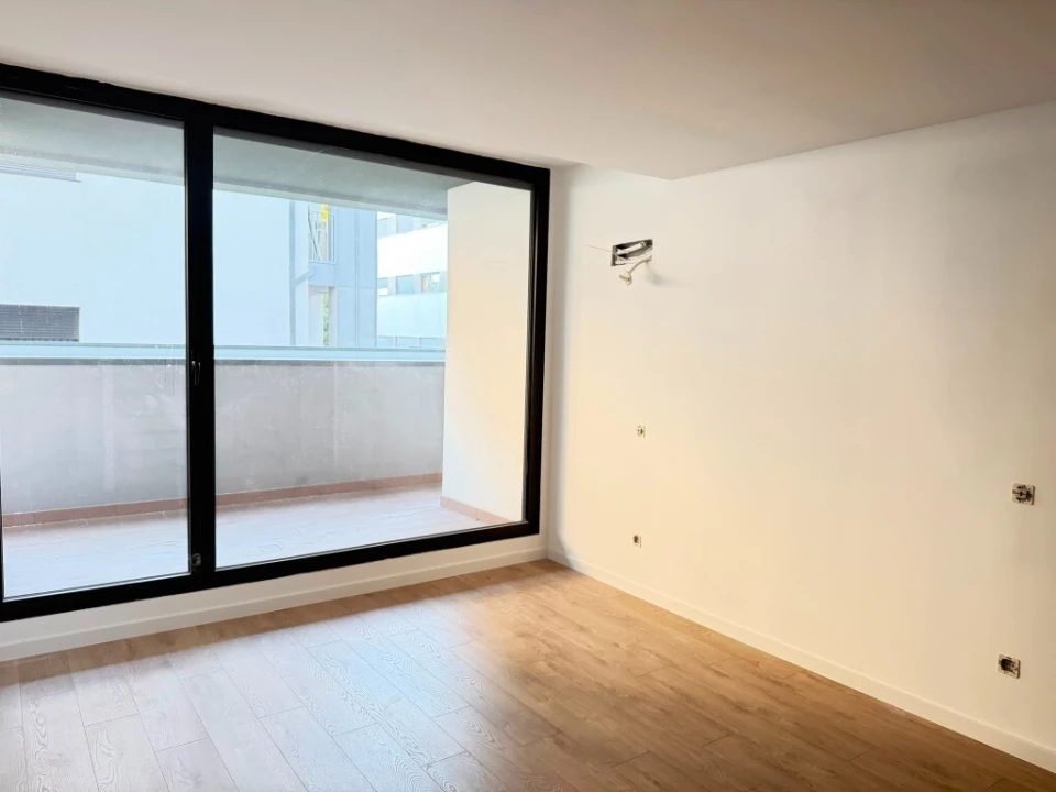 Apartamento T4 para Venda em Rebordões Foto 15