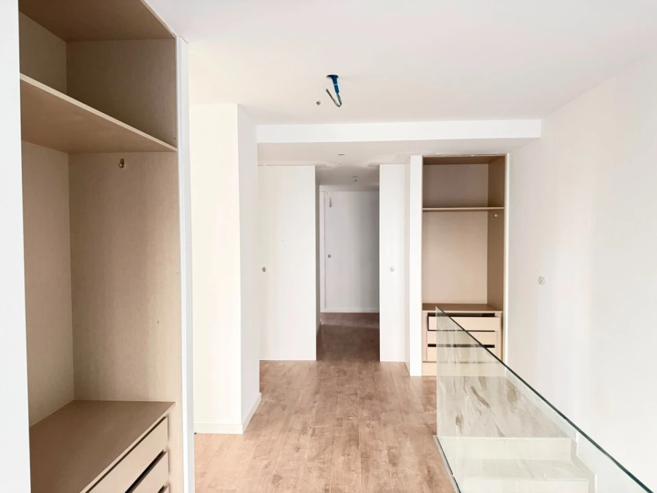 Apartamento T4 para Venda em Rebordões Foto 4