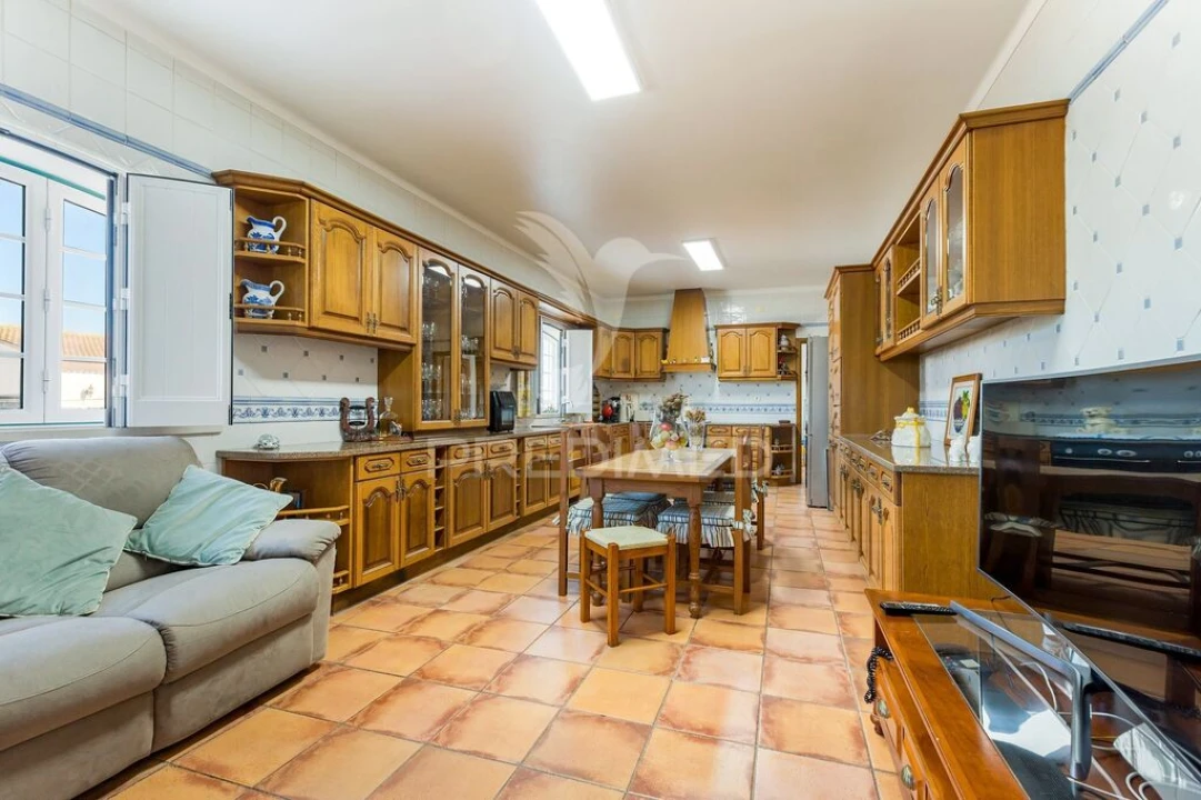 Moradia T6 para Venda em Salvaterra de Magos e Foros de Salvaterra Foto 11