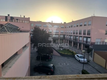 Apartamento T2 para Venda em Póvoa de Varzim, Beiriz e Argivai