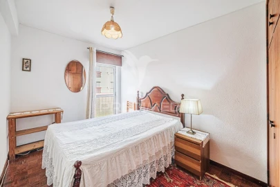 Apartamento T2 para Venda em Queluz e Belas