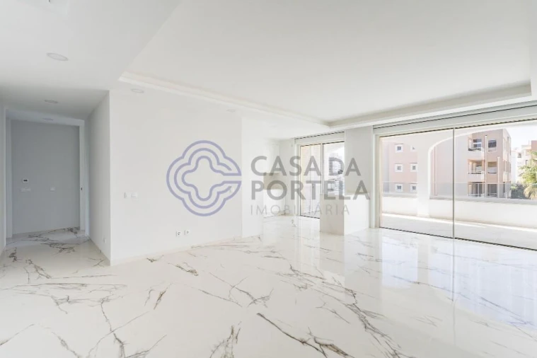 Apartamento T2 para Venda em Lagos (São Sebastião e Santa Maria) Foto 8