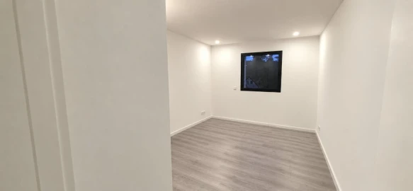 Apartamento T3 para Venda em Santo Tirso, Couto (Santa Cristina e São Miguel) e Burgães