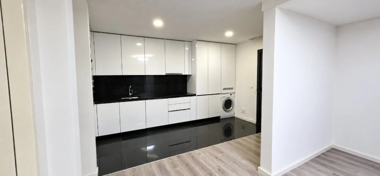 Apartamento T3 para Venda em Santo Tirso, Couto (Santa Cristina e São Miguel) e Burgães Foto 8