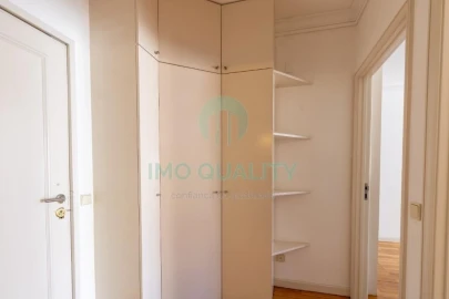 Apartamento T1 para Arrendamento em Lordelo do Ouro e Massarelos