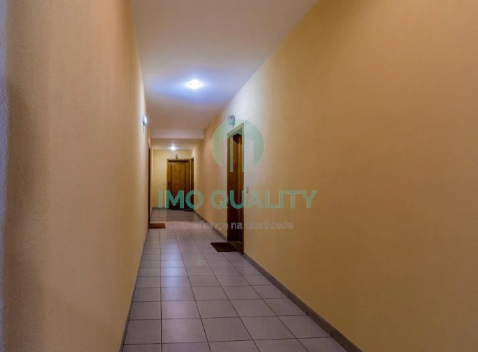 Apartamento T1 para Arrendamento em Lordelo do Ouro e Massarelos Foto 14