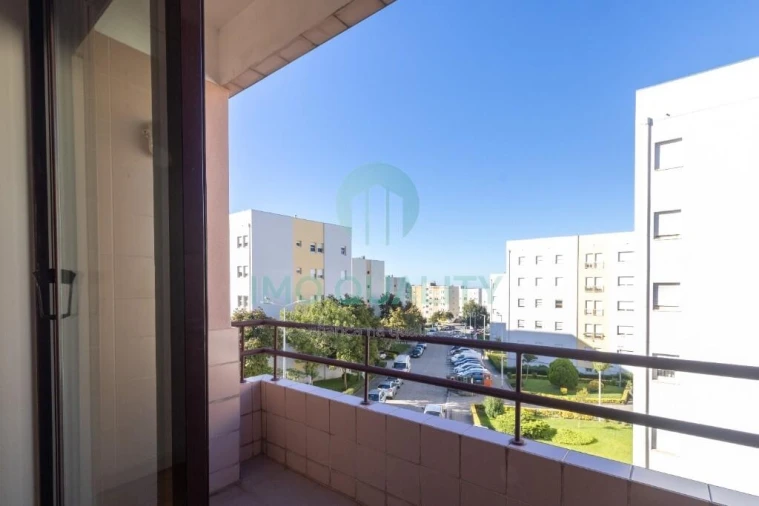 Apartamento T1 para Arrendamento em Lordelo do Ouro e Massarelos Foto 6