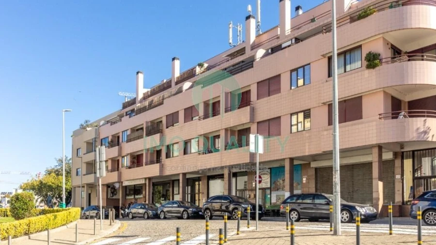 Apartamento T1 para Arrendamento em Lordelo do Ouro e Massarelos