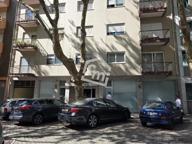 Loja para Arrendamento em Matosinhos e Leça da Palmeira Foto 19