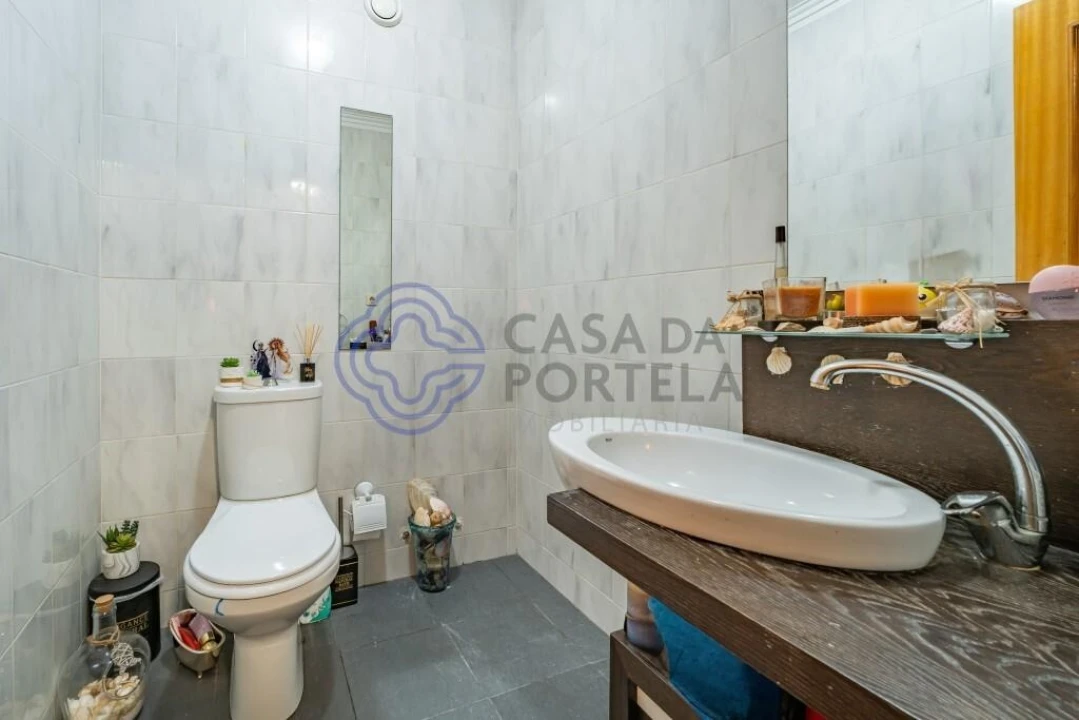 Apartamento T2 para Venda em Mafamude e Vilar do Paraíso Foto 10