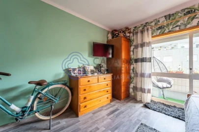 Apartamento T2 para Venda em Mafamude e Vilar do Paraíso