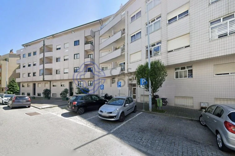Apartamento T2 para Venda em Mafamude e Vilar do Paraíso Foto 2