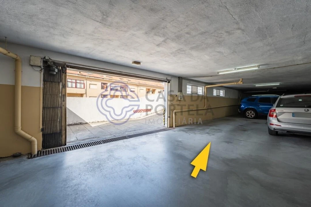 Apartamento T2 para Venda em Mafamude e Vilar do Paraíso Foto 22