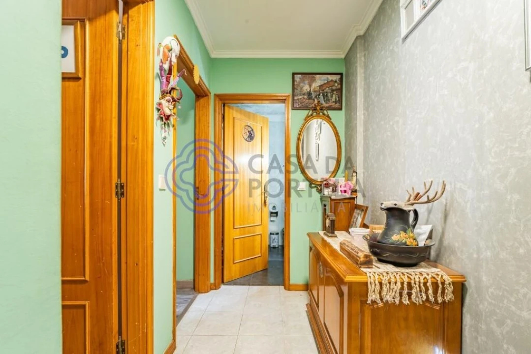 Apartamento T2 para Venda em Mafamude e Vilar do Paraíso Foto 14
