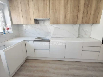 Apartamento T3 para Venda em Almada, Cova da Piedade, Pragal e Cacilhas