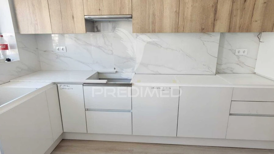 Apartamento T3 para Venda em Almada, Cova da Piedade, Pragal e Cacilhas
