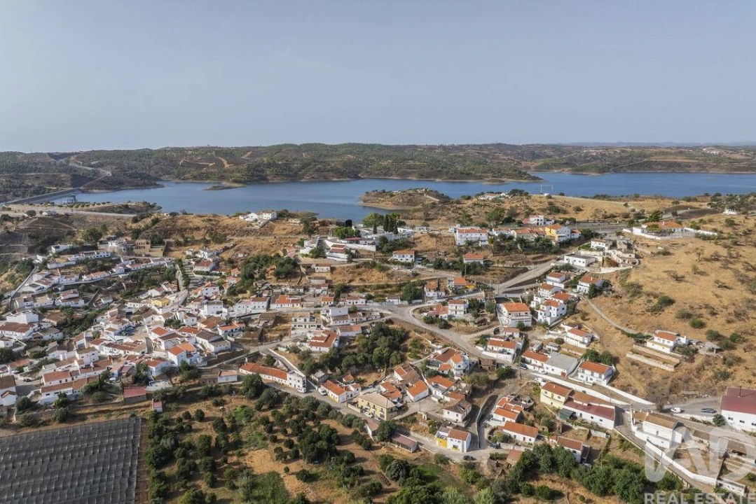 Moradia T2 para Venda em Odeleite Foto 37