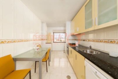 Apartamento T3 para Venda em Oliveira do Douro