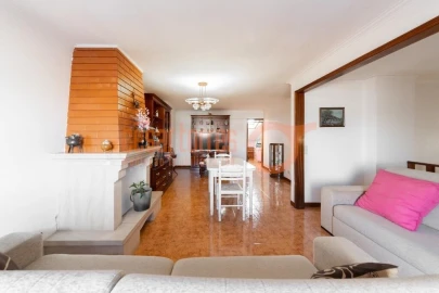 Apartamento T3 para Venda em Oliveira do Douro
