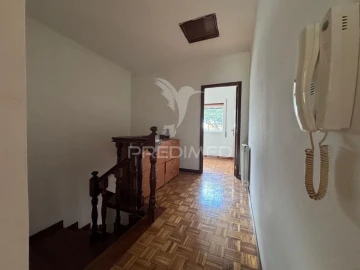 Moradia T4 para Venda em Sande (São Martinho)