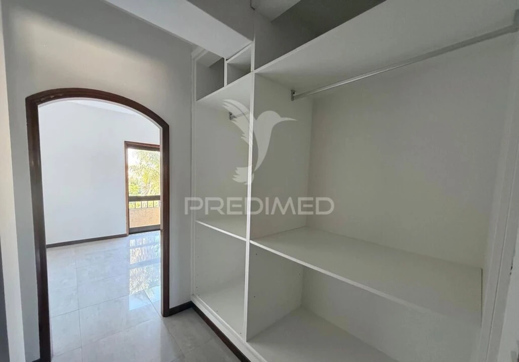Apartamento T3 para Venda em Paços de Brandão Foto 13
